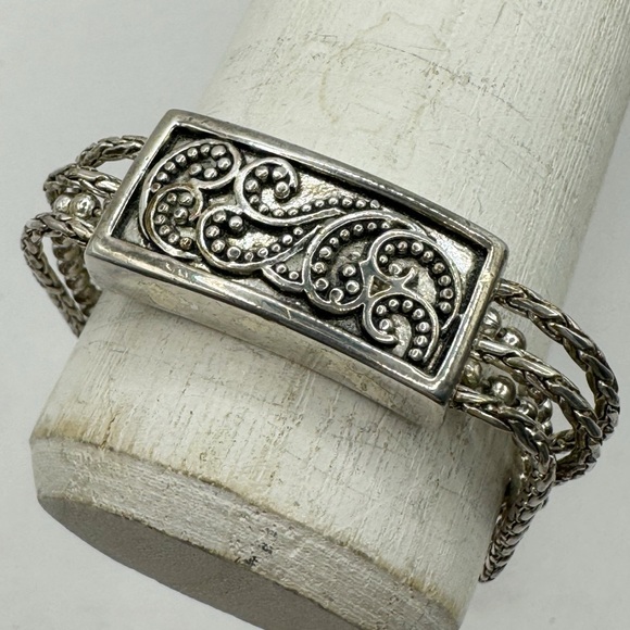 Napier silver plated mixed multiple chain bracelet with foldover clasp signed - Picture 1 of 12